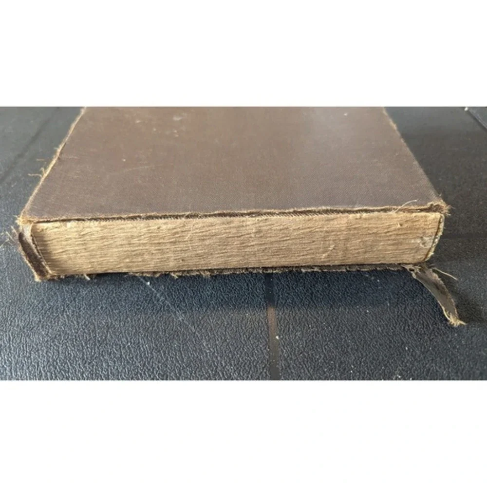 Antique‎ The Wisdom of Confucius Art Type Edition Classics Book 1900